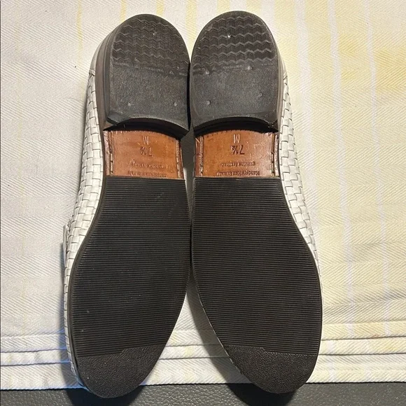 Bruno Magli Woven White Leather Penny Loafers size 7.5 fit like an 8.5 women’s - Picture 6 of 8